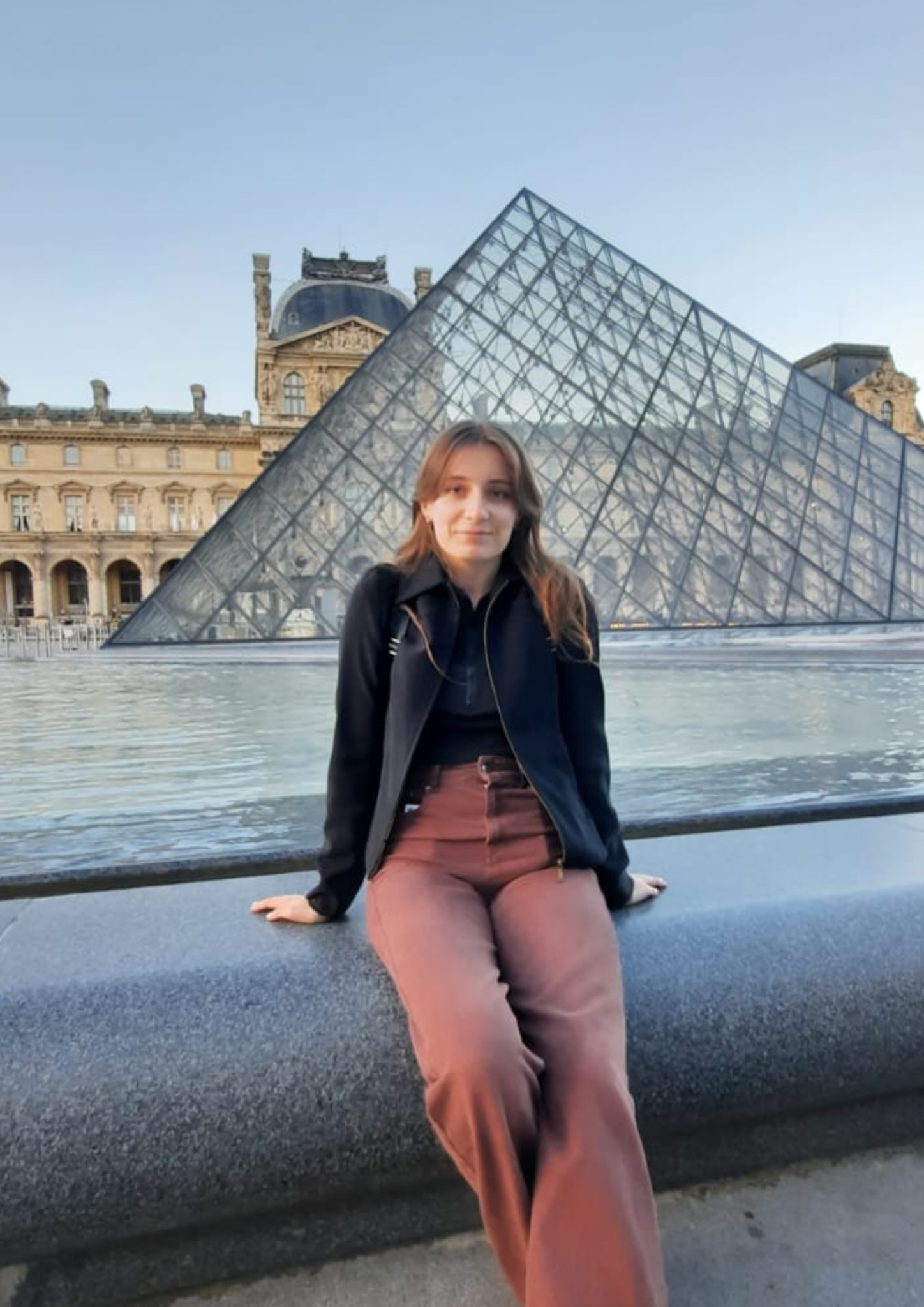 Photo de Emilie, autrice du site web.